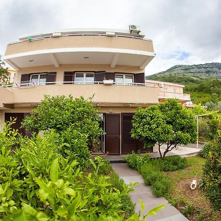 Apartments Vila Masha Petrovac Buitenkant foto