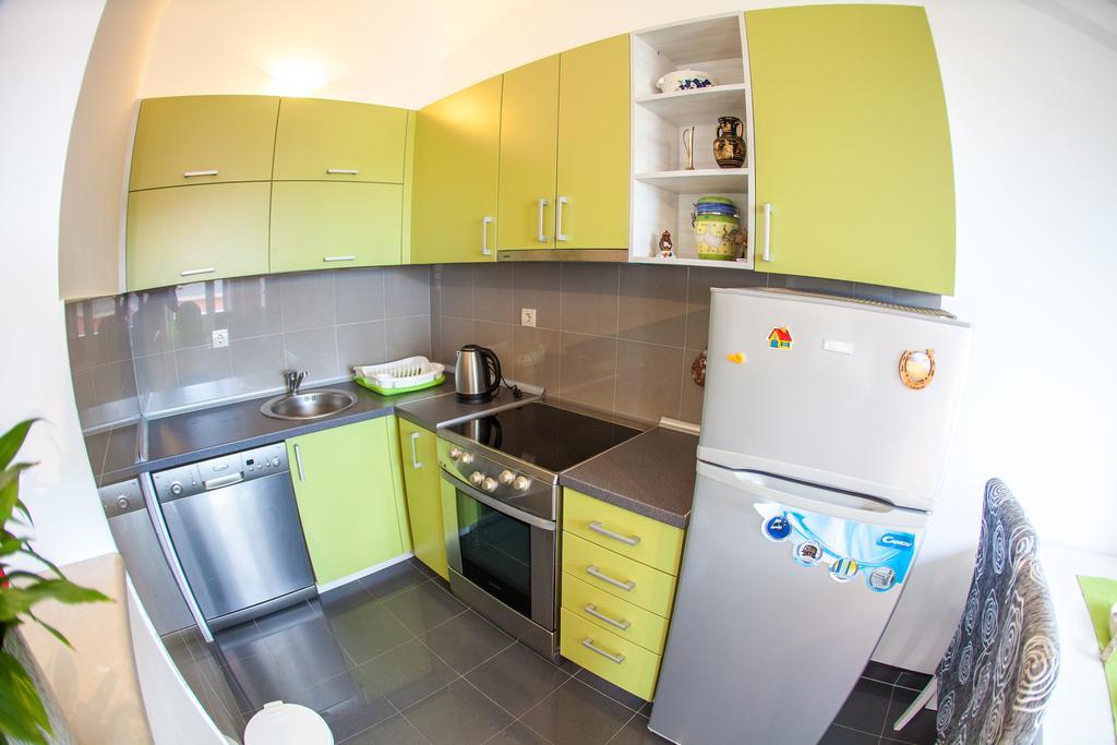 Apartments Vila Masha Petrovac Buitenkant foto