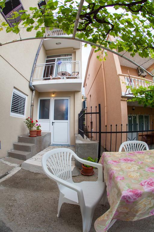 Apartments Vila Masha Petrovac Buitenkant foto